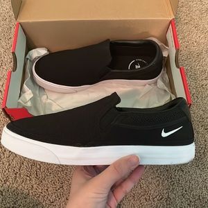 Nike Court Legacy Women's Slip-On Shoes